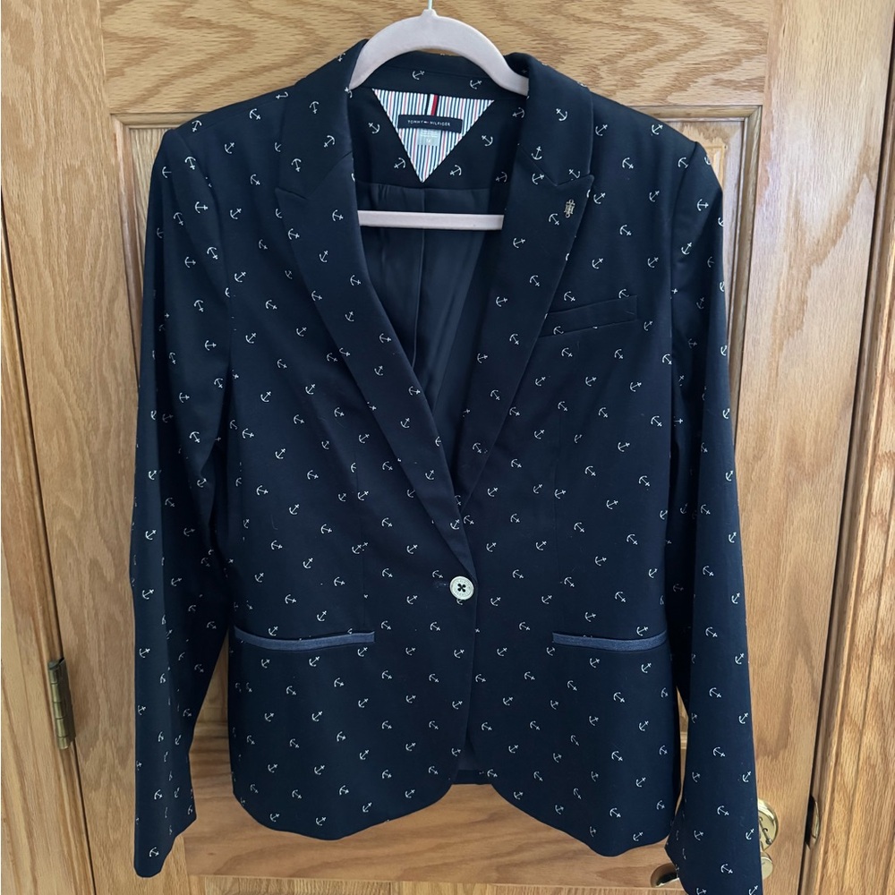 Tommy Hilfiger Black Blazer with Anchor Design